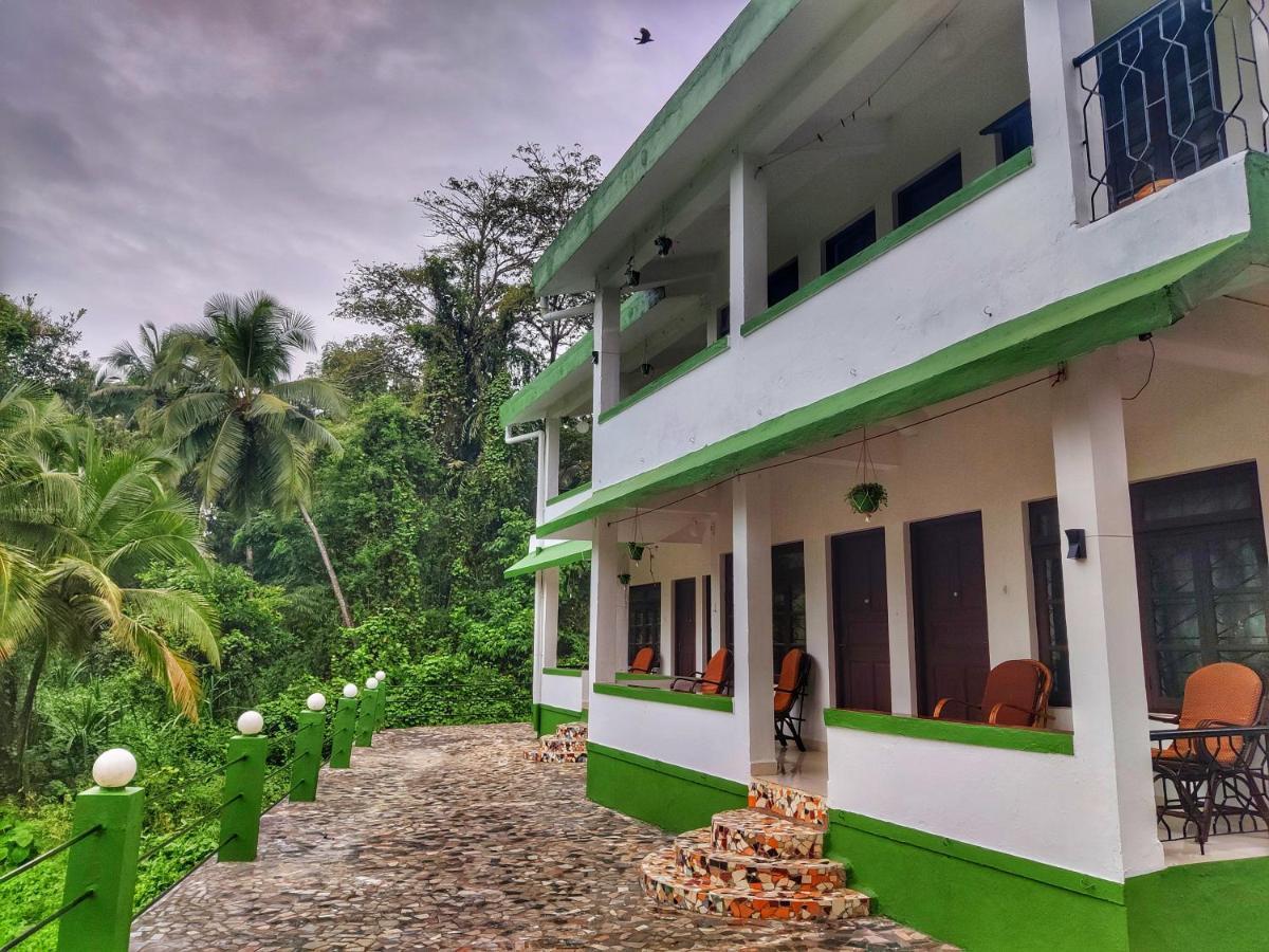 Heaven Goa Guesthouse ベナウリム エクステリア 写真
